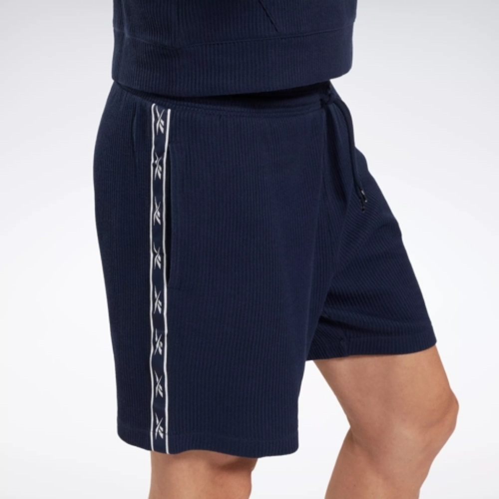 NWT "Reebok" Identity Vector Waffle Shorts Mens Size Small